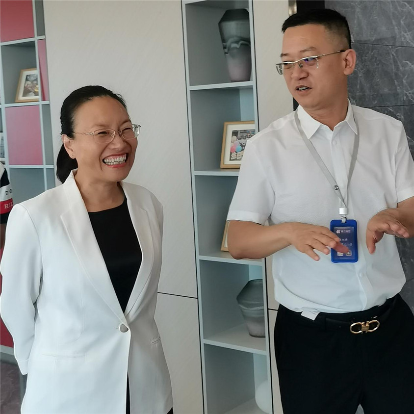 区向导莅临指导，，，，，，，相助助力自贸港